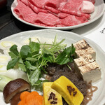 本格肉料理 丸小 - 