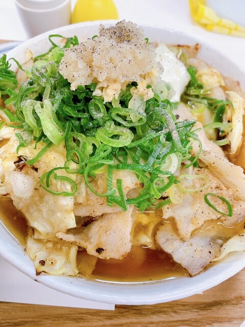 ホルモン千葉 大阪梅田店>