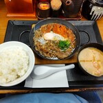 かつや - 牛すき焼き＆チキンカツ合盛り定食