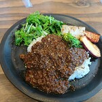 カレーセンター マエダ - ダークキーマカレー