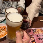 新宿かっぱ - スーパードライ209円とコップワイン赤418円でかんぱ～い