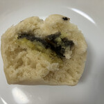 ふくぱん - あんことペースト状のさつまいもが入ってます