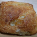 プチ・ポンレヴェック - あんドーナツのパヴェ