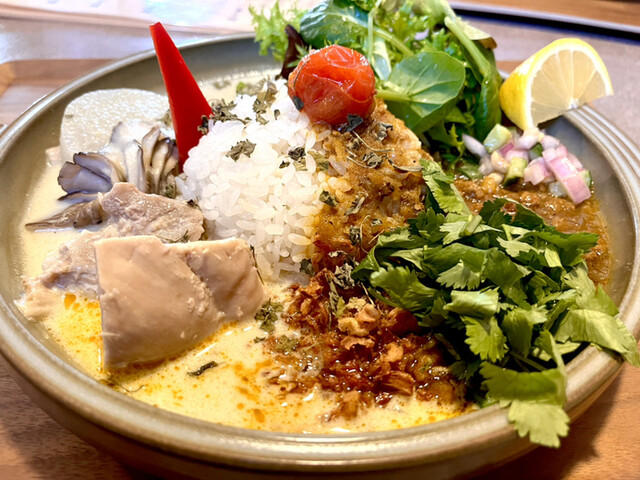 スパイスキッチン 倍音（Spice Kitchen 倍音） - 神楽岡（カレー）の写真