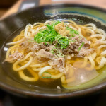 生醤油うどんとお酒 醤屋万吉 - 肉うどん(大盛1.5玉) 1,080円