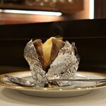 ステーキハウス新吾 - ベークドポテト