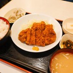 Shinshin Tei - とんかつ定食