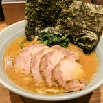 横浜ラーメン 渡来武 - 