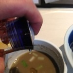 らー麺 山さわ - 煮干油を追加！！