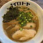Menya Irotoya - 魚介白湯醤油