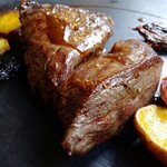 メゾン・ド・ラ・ブルゴーニュ - 牛ハラミ ブルーチーズソース⑤（ランチコースのメイン）