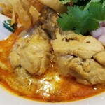 Thai Dining MANAO - カオソーイ (水曜限定 六感堂監修)