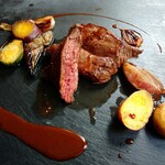 メゾン・ド・ラ・ブルゴーニュ - 牛ハラミ ブルーチーズソース①（ランチコースのメイン）