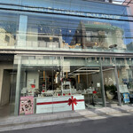 リベルテ・パティスリー・ブーランジェリー - 店舗外観