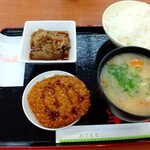 大衆食堂 半田屋 - ハムカツ＆豚汁＆牛ごぼう