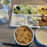 Comfort Library Cafe - 朝食ビュッフェ