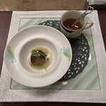 トゥ・ラ・ジョア イズム - 