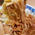 名古屋辛ジロー 天風 - 麺上げ