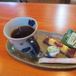 喫茶・ぎゃらりい おじぎ草 - 料理写真:コーヒー\450