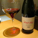 ル・タン・ペルデュ - ピノ・ワール　イル・ド・ボーテ 2011