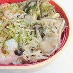 日本料理 篠 - 出汁を吸わせた茸類
            青海苔もよく合います