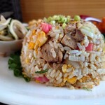 GOHAN-YA あたしんち - 腹ペコ青虫プレート 2,000円 (税込)、チャーハン