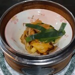 趙の飲茶 888 - ニラやもやしなど