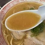 ラーメン将峰 - スープ