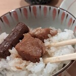 割烹 小川 - 煮汁ごとご飯に乗せて