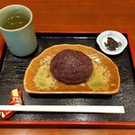 甘味処　いっぷく亭 - 料理写真:おはぎセット495円（税込）