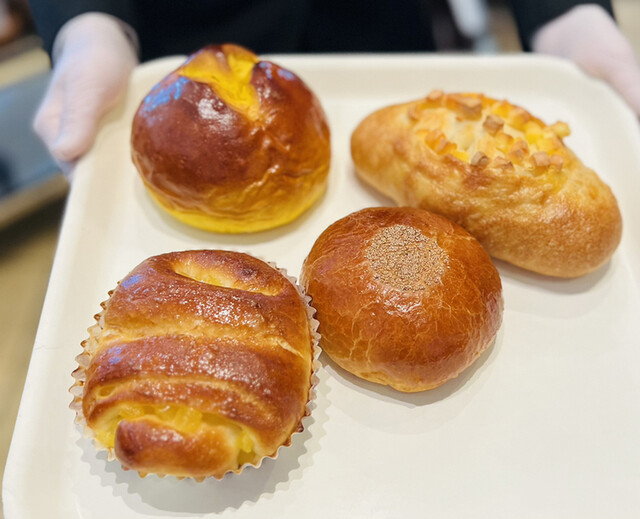 デリカ スワン 青森 &ndash; ホテル青森1階のパン・ベーカリー