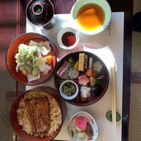 鰻割烹 伊豆栄 梅川亭 - 