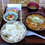 もつ煮屋 日の出食堂 - 