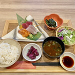 Shunsai Dainingu En - 本日の刺身定食屋(¥1000)