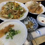 香港屋 - 日替わり＊海鮮米粉定食　御飯かお粥か選べます。