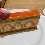 ア コテ ドゥ テ - 