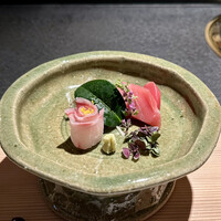 日本焼肉はせ川 別亭 銀座店 - 本鮪、石鯛