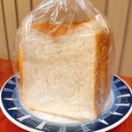 トーチドットベーカリー - 松明食パン