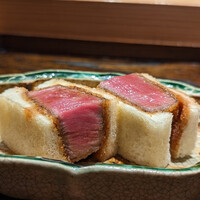 肉割烹 上 - 