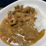 無印良品 - 「チキンと野菜のスパイシーカレー」にはれんこんとチキンがたっぷり！