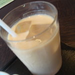 牛乳多めのラテ