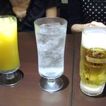 ノッカ イタリアン テーブル - ﾌｧｼﾞｰﾈｰﾌﾞﾙ、ﾋﾟｰﾁﾌｨｽﾞ、生ﾋﾞｰﾙ