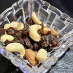 ラ　ブルゴーニュ - おつまみ