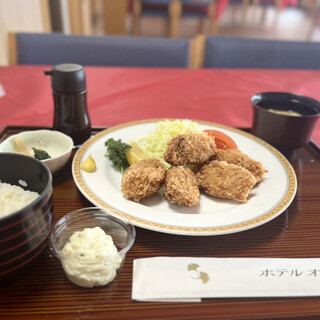 オークラカフェ&レストラン メディコ_1