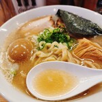 らーめん いつ樹 本店 - スープ