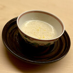 道人 - ①甘酒
      ～お茶と思ったが甘酒とは初めてかな。寒い夜には体の芯から温まります。