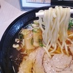 にとく - ラーメンは細麺、太麺の選択が可能