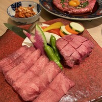 個室焼肉 さんびょうし 別邸 - 