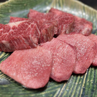 本店山科 - ハラミ、タン