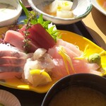 松輪 - 刺身三種盛り合わせ